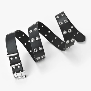 Ceinture femme style punk en cuir noir avec doubles oeillets et boucle ardillon argentée