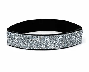 Vista detallada del cinturón elástico de 5cm para mujer con brillantes strass plateados