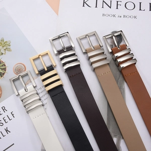 Fünf verschiedene Farben eleganter schmaler Ledergürtel mit drei Metallringen für Damen