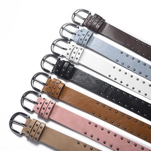 Cinture in pelle punk con borchie metalliche tonde in vari colori e fibbie ad anello a D