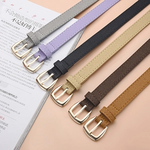 Lot de six fines ceintures en cuir PU pour femmes avec boucles dorées en forme de D