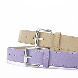 Ceintures fines en faux daim kaki et lilas avec boucles carrées en métal argenté poli