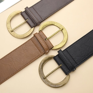 Trois ceintures vintage style western pour femmes avec boucles rondes en tons neutres