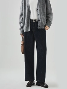 Damen Jeans mit hoher Taille in Dunkelblau, gerader Schnitt im minimalistischen japanischen Stil