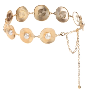 Golden metal chain belt with pearl discs for women, elegant accessory for dresses and jeans