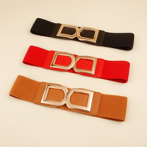 Ceintures élastiques vintage pour femmes avec boucle dorée en noir, rouge et chameau