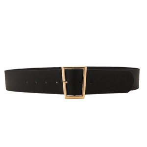 Large ceinture minimaliste en cuir PU noir avec boucle métallique trapèze dorée moderne