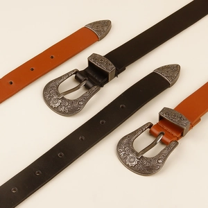 Ceintures en cuir rétro noir et marron avec boucle en métal gravée de style bohème