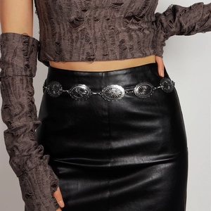Vintage Ethnic Alloy Chain Belt For Women Retro Sun Texture Oval Embossed Waist Chain Accessory Gold Silver Dress Belt