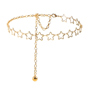 Chaîne de taille vintage dorée avec étoiles ajourées et fermoir mousqueton réglable