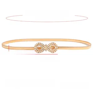 Goldener Feder-Taillengürtel mit Infinity-Schnalle aus Kristall, Maße 70cm x 0,8cm