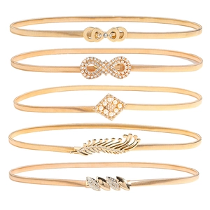 Damen Mode Elastische Metall Taillenkette Gürtel Luxus Gold Silber Strass Künstliche Perle Feder Blatt Unendlichkeit Schnalle Dünner Gürtel
