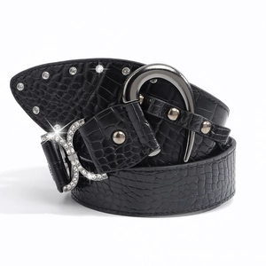 Ceinture noire tendance à relief crocodile avec strass brillants et rivets argentés