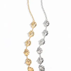 Détails de chaînes de taille en métal doré et argenté avec pendentifs coquillages