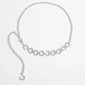 Ceinture chaîne cœur argentée réglable avec strass brillants pour robes de plage