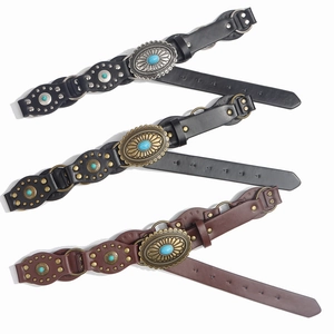 Cinturón retro estilo western en piel sintética con hebilla floral y piedra turquesa