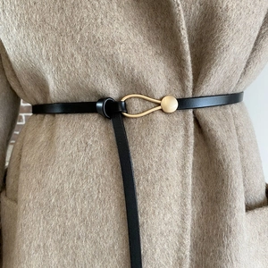 Women Minimalist Cowhide Leather Thin Belt With Gold Alloy Horseshoe Buckle Fashion Decorative Knot Waist Belt For Dresses
