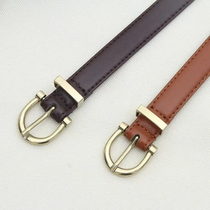 Ceinture fine minimaliste pour femme avec boucle fer à cheval dorée en marron et café