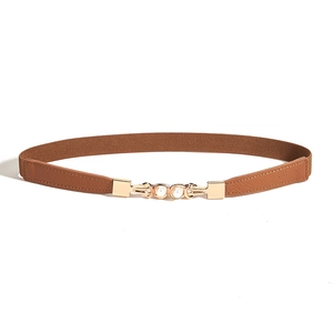 Ceinture élastique marron élégante pour femme avec boucle dorée et perles jumelées