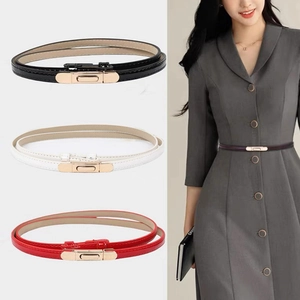 Cintura Sottile in Pelle PU da Donna Con Fibbia in Lega Metallica Cinturino Regolabile Versatile per Abiti Maglioni Completi Cintura Decorativa Minimalista