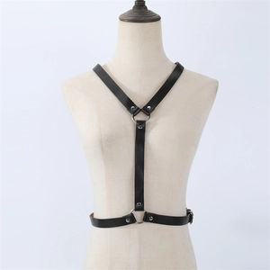 Harnais de Corps Punk Gothique en Cuir PU Femme Ceinture Réglable en Y Avec Anneaux et Rivets Noir Accessoires Rave