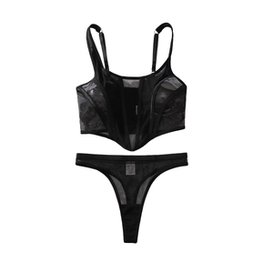 Ensemble lingerie deux pièces en mesh noir avec haut corset transparent et string