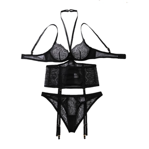Dreiteiliges schwarzes Wimpernspitze-Dessous-Set mit Neckholder-BH, Strapsgürtel und Thong