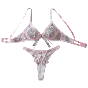Ensemble de lingerie en dentelle rose et blanche avec soutien-gorge à armatures et thong