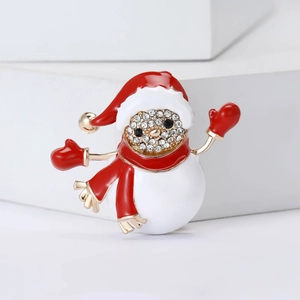 Broche de muñeco de nieve en esmalte con cristales y gorro rojo en bloques blancos