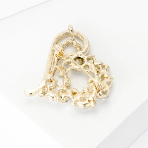 Broche cœur évidé dorée élégante avec texture tissée pour tailleur femme
