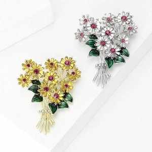 Elegant Alloy Rhinestone Daisy Bouquet Brooch For Women Stylish Enamel Floral Pin Jewelry Gift For Dress Suit Accessories Decor
