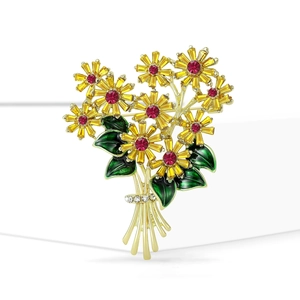 Elegant daisy flower bouquet brooch with yellow enamel petals and gold accents