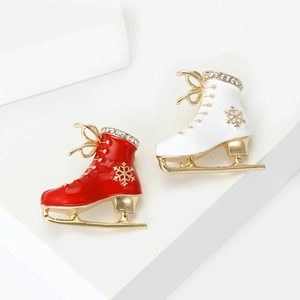Vintage Christmas Ice Skate Brooch Gold Plated Alloy Enamel Snowflake Rhinestone Corsage Pin For Women Festive Winter Gift