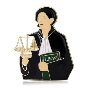 Broche en Émail de Juge Avocat Dessin Animé Figure Professionnelle Créative Balance de Justice Livre de Loi Badge Bijoux Cadeau