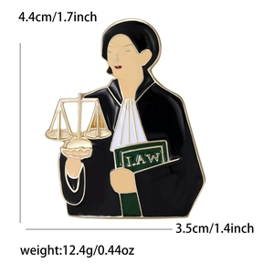 Broche créative en émail d'avocat avec balance de justice et livre de loi, 4,4 cm