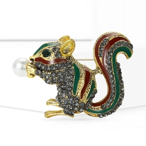 Creative alloy squirrel brooch with grey rhinestones, enamel details and a white faux pearl