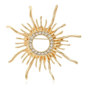 Vintage Hollow Sun Alloy Brooch With Rhinestones Elegant Sunburst Breastpin For Women Suit Sweater Accessory Fashion Jewelry