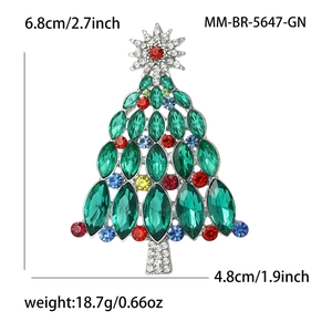 Broche sapin de Noël avec cristaux verts et strass colorés sur métal argenté