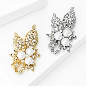 Broches élégantes en or et argent avec des strass étincelants et des perles blanches