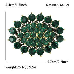 Luxurious vintage alloy oval brooch with green rhinestones and clear dimensions