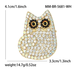 Sparkling owl brooch with iridescent rhinestones and precise size measurements 4.1x3.3cm