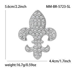Broche fleur de lys vintage en alliage argenté avec strass blancs étincelants pour femme