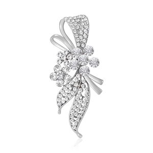 Élégante broche fleur argentée avec nœud en strass et accents de cristal étincelants