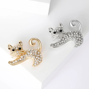 Broche Chaton en Alliage Style Coréen pour Femmes Broche Chat Incrustée de Strass Étincelants pour Costumes Manteaux Accessoires Décoratifs