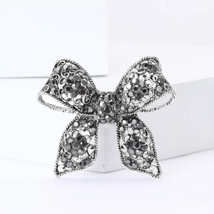 Vintage Alloy Rhinestone Bow Brooch Elegant Luxury Hollow Pattern Corsage Pin Accessories For Women Party Jewelry