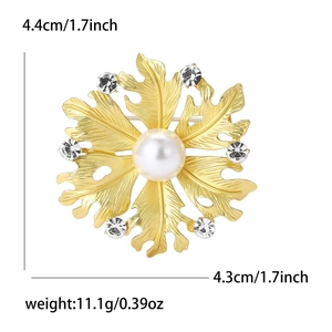 Elegant gold leaf flower brooch with pearl and crystals, 4.4cm size display on white background