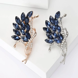 Luxury Alloy Deep Blue Rhinestone Flower Brooch Rose Gold Silver Plated Elegant Plant Floral Pin Jewelry For Women Daily Banquet
