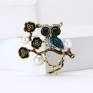 Broche chouette vintage avec strass roses noires et perles blanches sur alliage doré