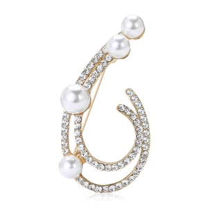 Elegant gold alloy brooch featuring white pearls and shimmering rhinestones in a spiral design