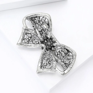 Elegant vintage style gun black bowknot brooch with intricate woven hollow design